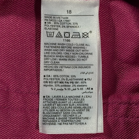 Old Navy womens fuchsia Wow High-Rise flat front 3" denim shorts - size 18 - Picture 6 of 10